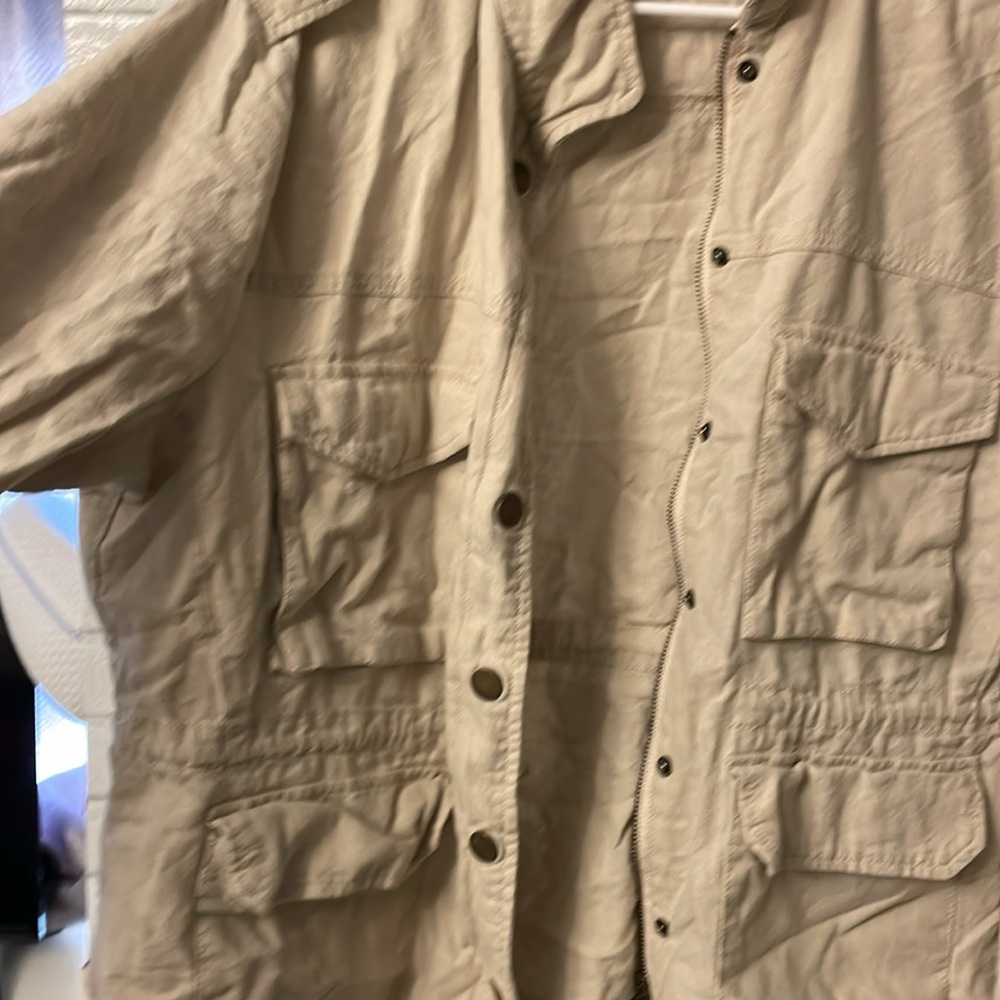 🩷Beige Jacket 🩷 - Picture 5 of 5